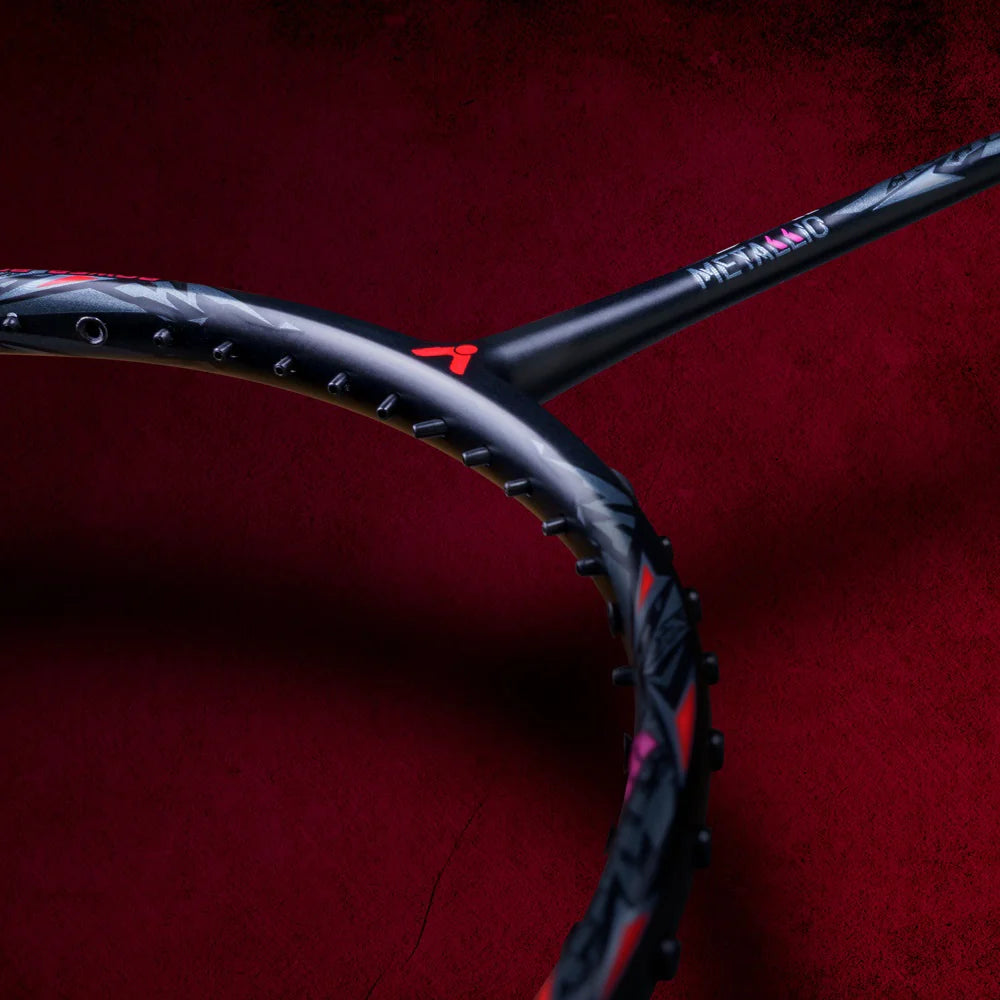 Victor Thruster Ryuga METALLIC C Badminton Racket