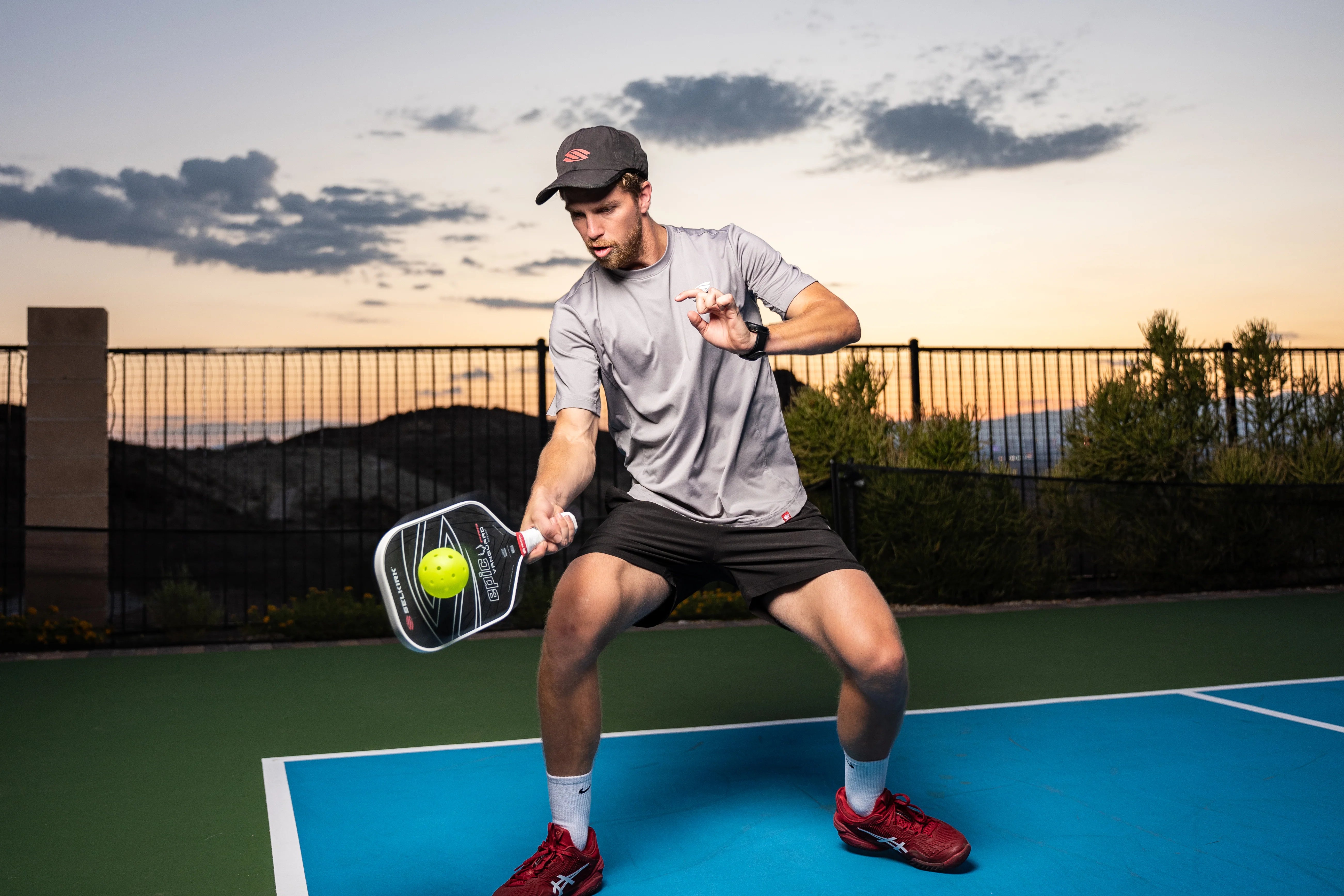 Selkirk VANGUARD Pro - Invikta Pickleball Paddle