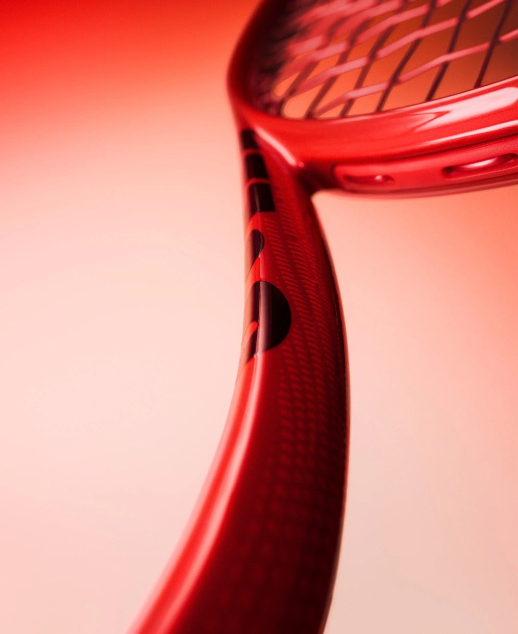 Wilson Defyer 100UL V1 Tennis Racket