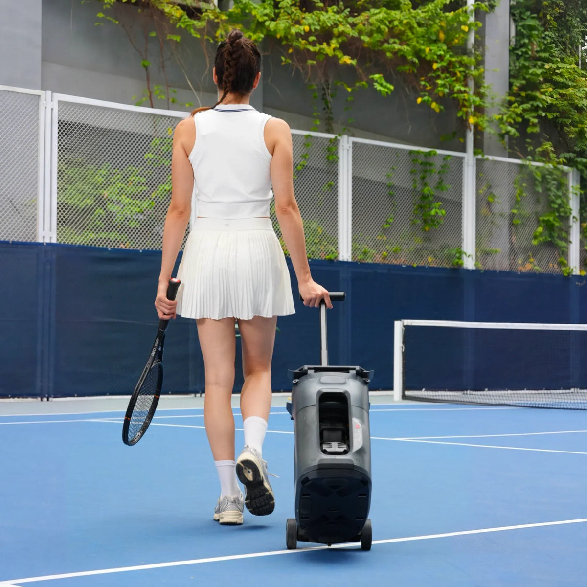 Tenniix Basic Tennis Ball Machine (with Carry Kit)
