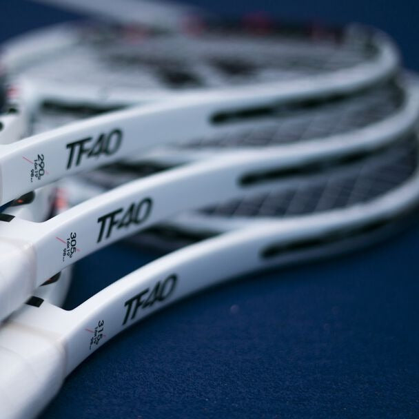 Tecnifibre TF-40 305 V3 16M (16X19) Tennis Racket