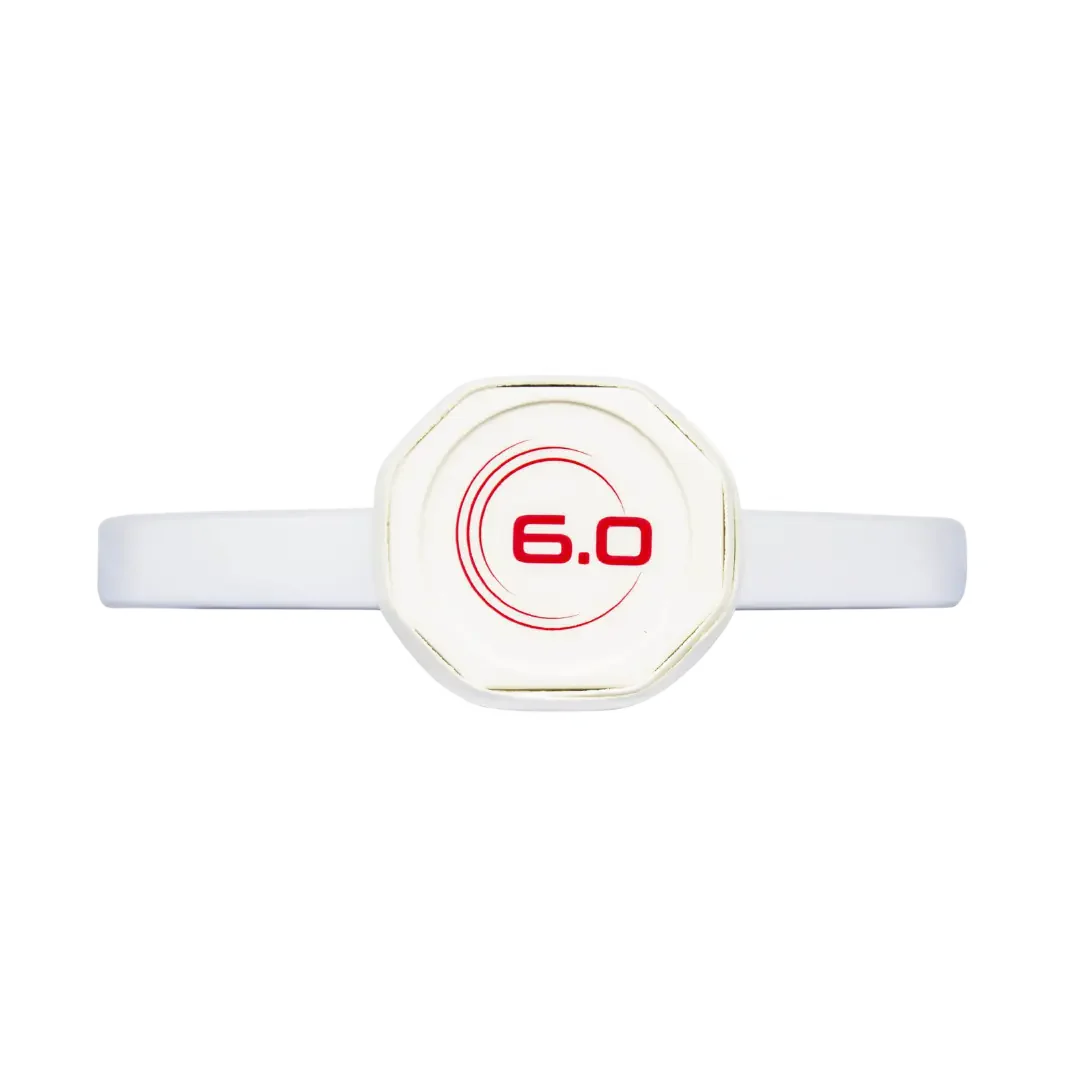 Six Zero Ruby (16mm)