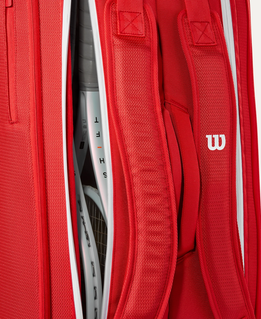 Wilson Super Tour Red Racket Bag (9 Pack)