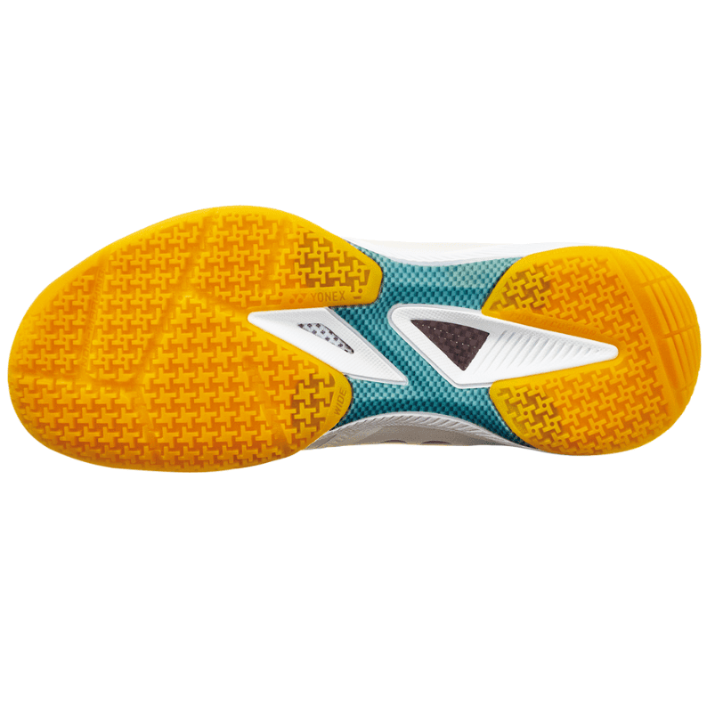 Yonex Power Cushion 65Z4 Badminton Shoes WIDE (Unisex)